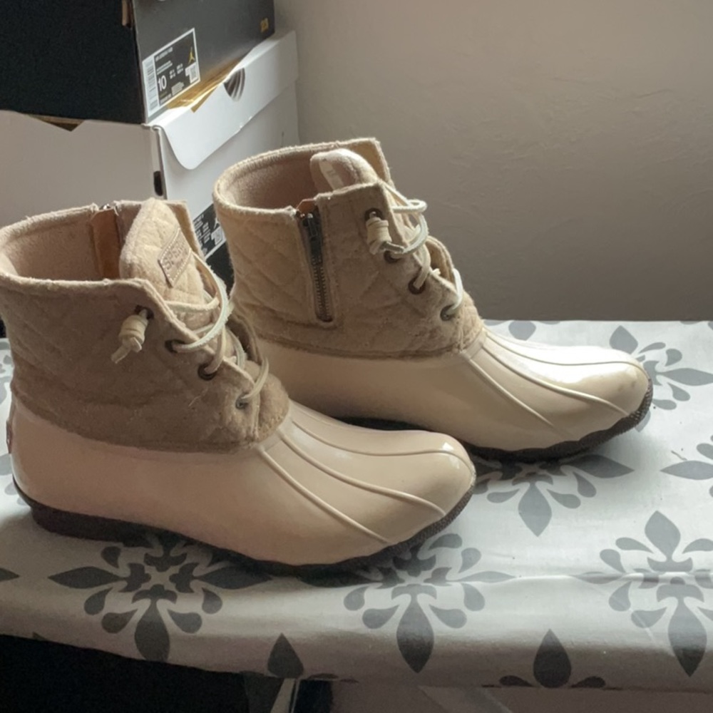 Sperry rain/snow boots
